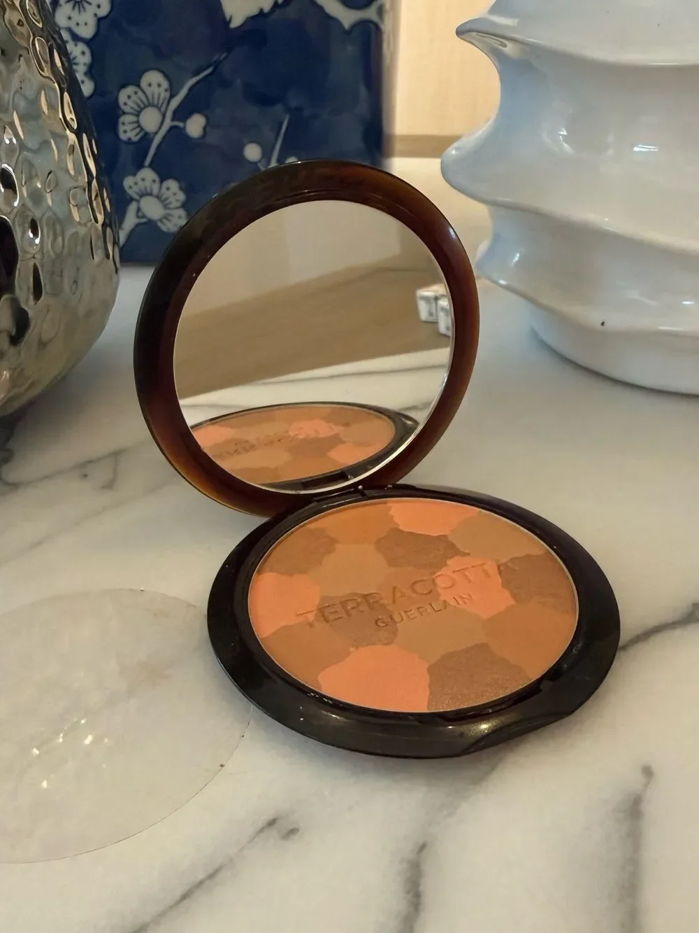 GUERLAIN Terracotta Light Healthy Glow Bronzer